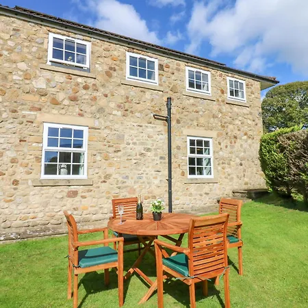 Moorhen House *