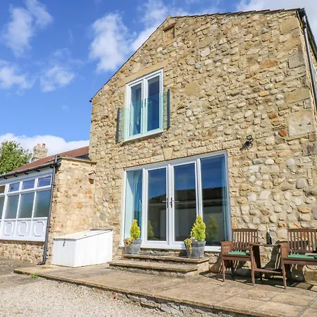 Moorhen House