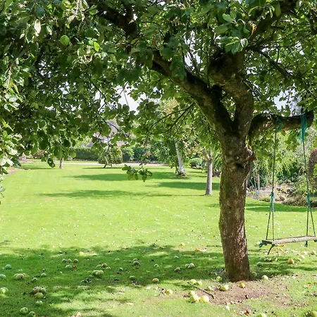 Moorhen House Dom wakacyjny *