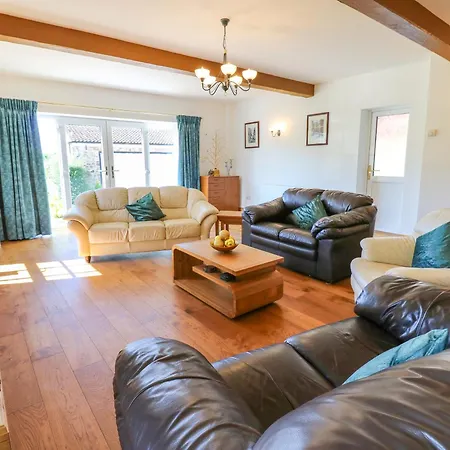 Moorhen House